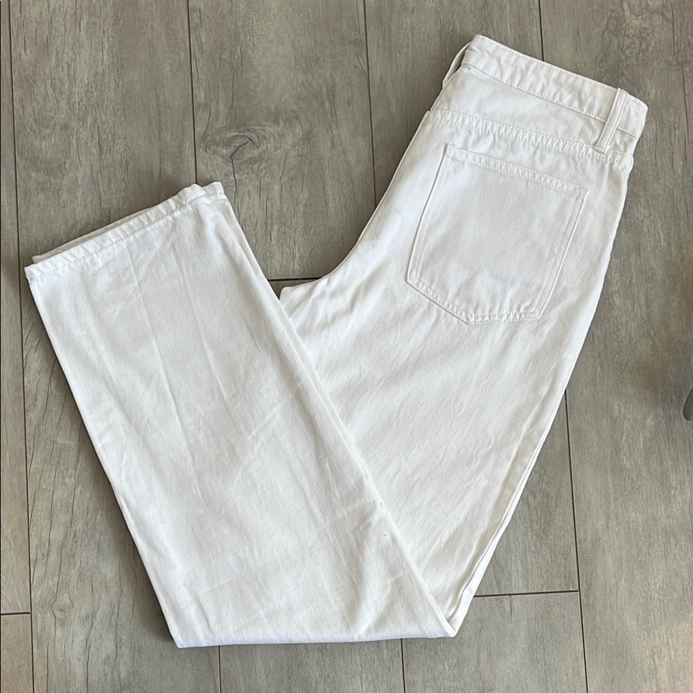 Host Pick 🤍 WEWOREWHAT NWOT White High Waist Mom Denim Jeans, Size 30